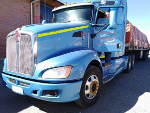 Camion-Semiremolque