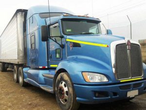 Camion-furgon-cerrado